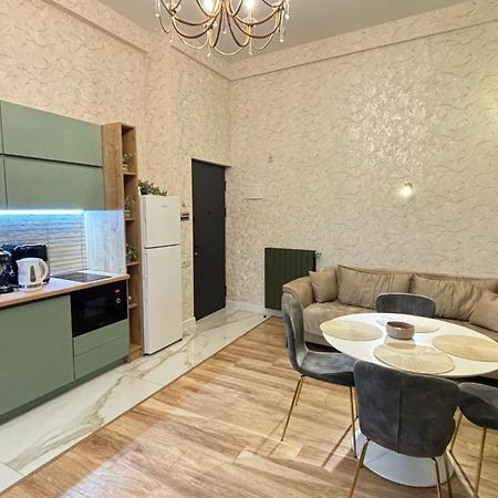 Made With Love Apartment Tbilisi Bagian luar foto
