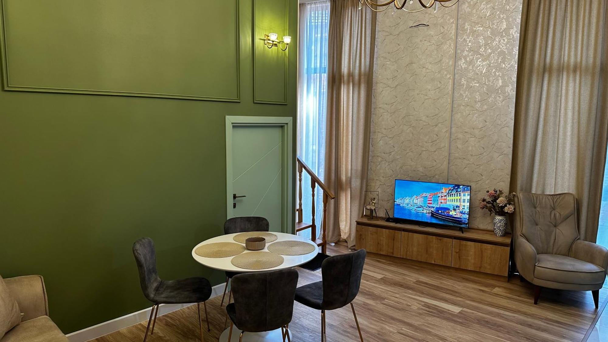 Made With Love Apartment Tbilisi Bagian luar foto