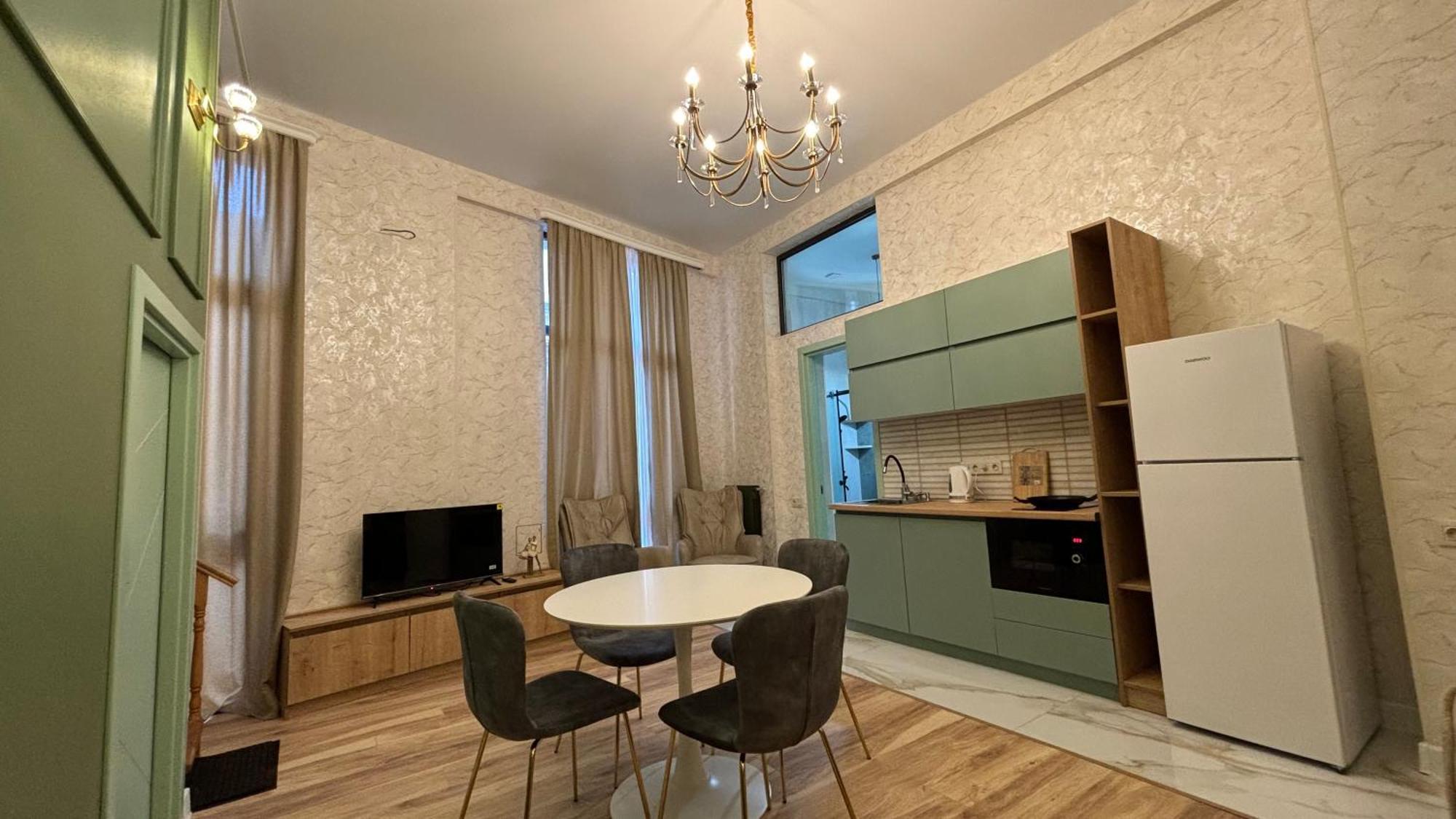 Made With Love Apartment Tbilisi Bagian luar foto
