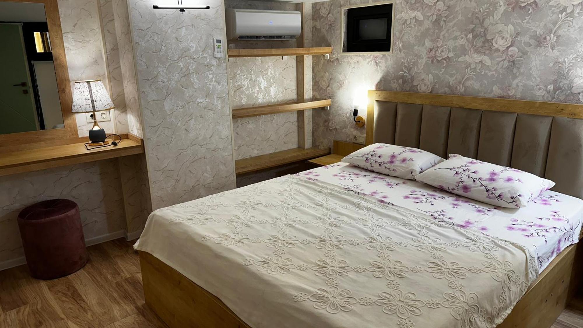Made With Love Apartment Tbilisi Bagian luar foto
