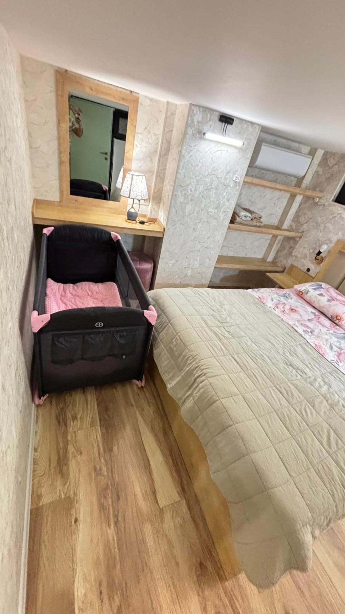 Made With Love Apartment Tbilisi Bagian luar foto